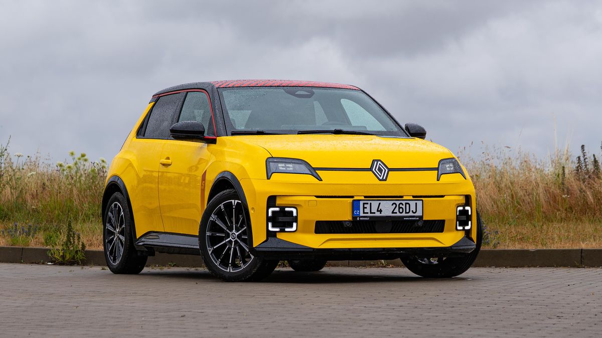 Nejpřitažlivější auto dneška je z Francie a jezdí na elektřinu. Renault 5 ale není jen parádník